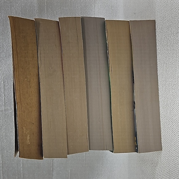 Christine Feehan Book Bundle - Picture 5 of 10